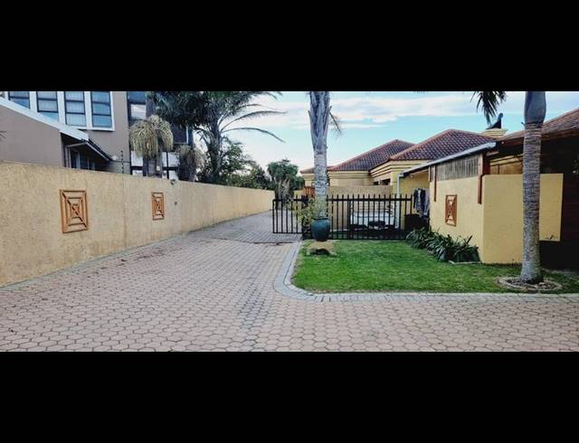 4 BEDROOM HOUSE FOR SALE IN MENKENKOP